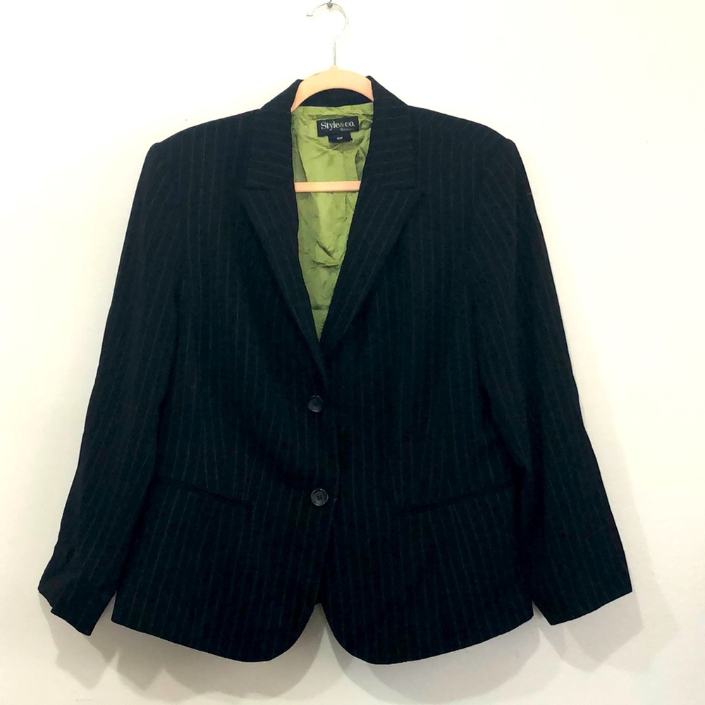 Style&Co nice condition will ship fast